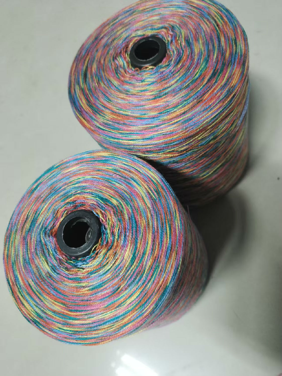 16支合股段染紗 16支合股段染紗