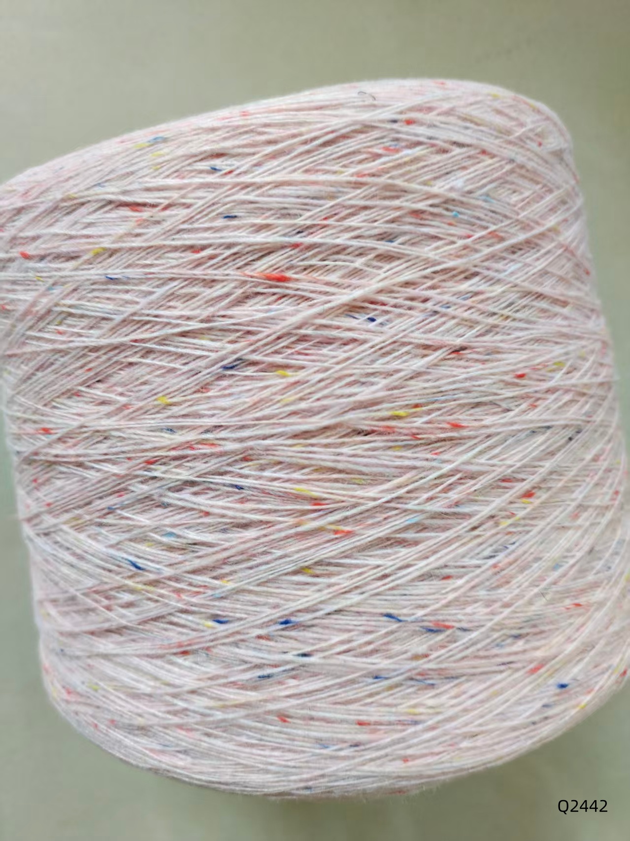 Q2442 T/A85/15點(diǎn)子紗12支 Q2442 T/A85/15點(diǎn)子紗12支